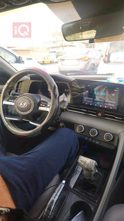 هیوندای ئەلەنترا
